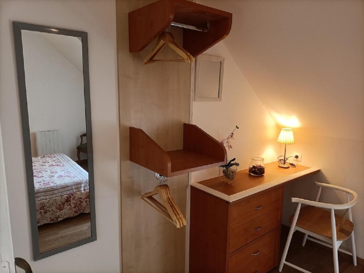 Le Moulin De Benneville Chambres D'Hotes, Petit Dejeuner Compris Cahagnes Bagian luar foto